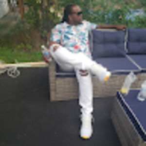 Meet your Posher, Claude